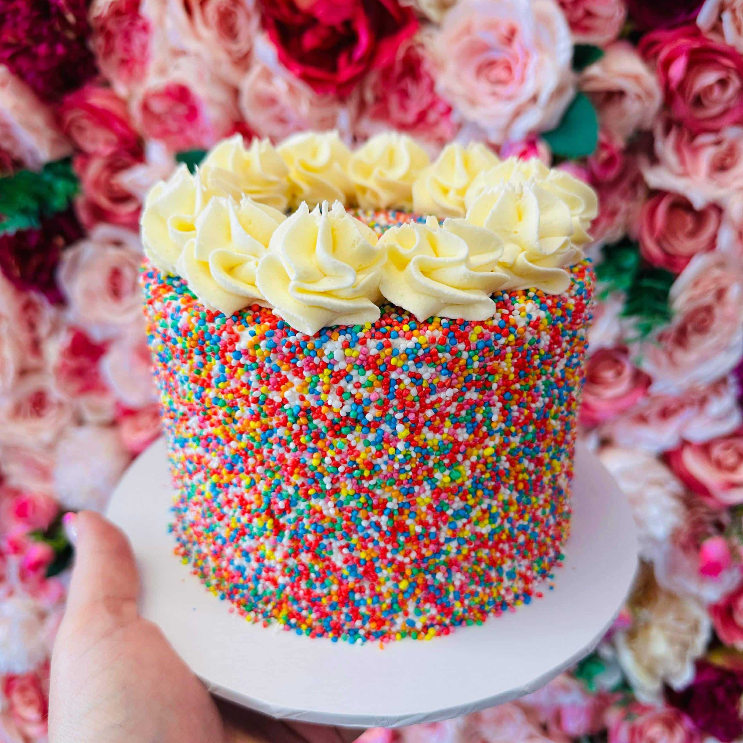100’s & 1000’s Covered Cake – Frosted Kitchen