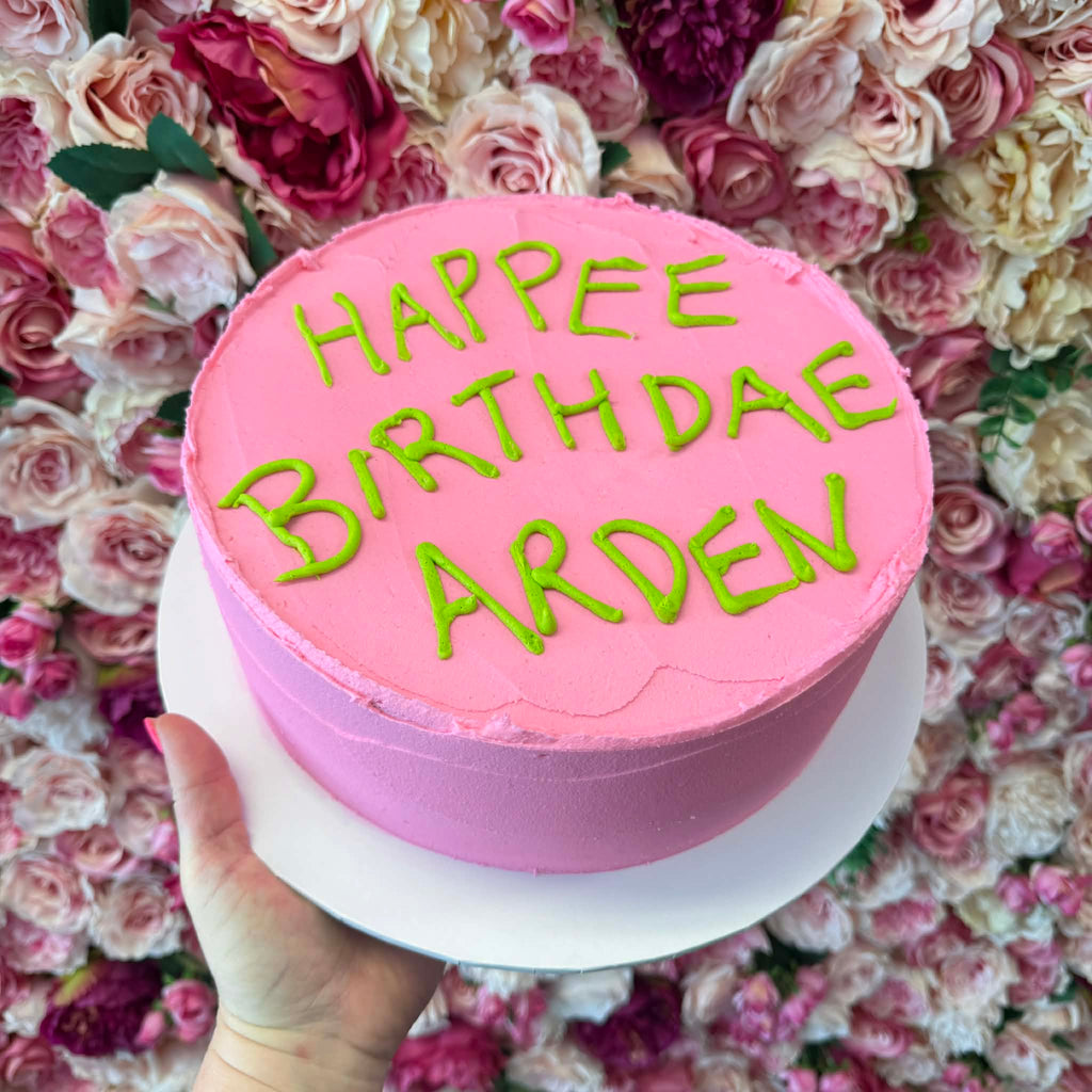 Harrys Happee Birthdae Cake